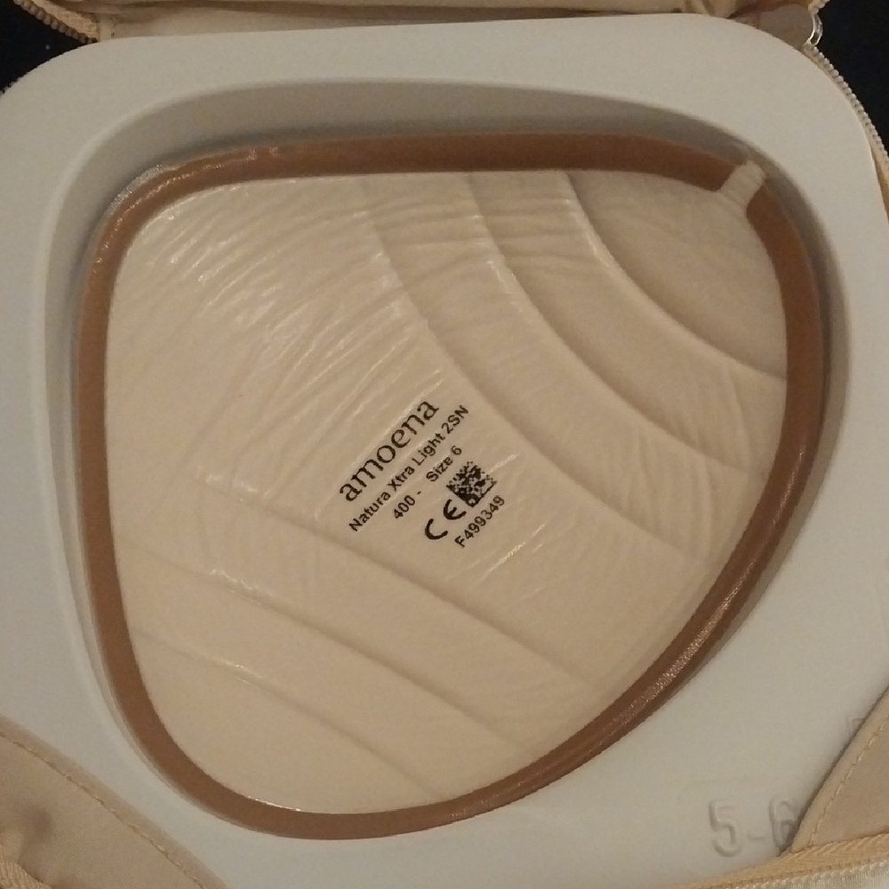 Amoena Natura 400 Breast Form